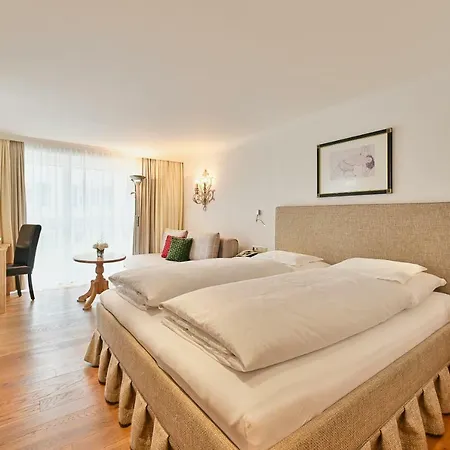 Garni Sursilva Hotel