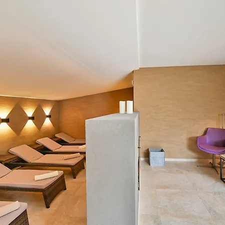 Hotel Garni Sursilva